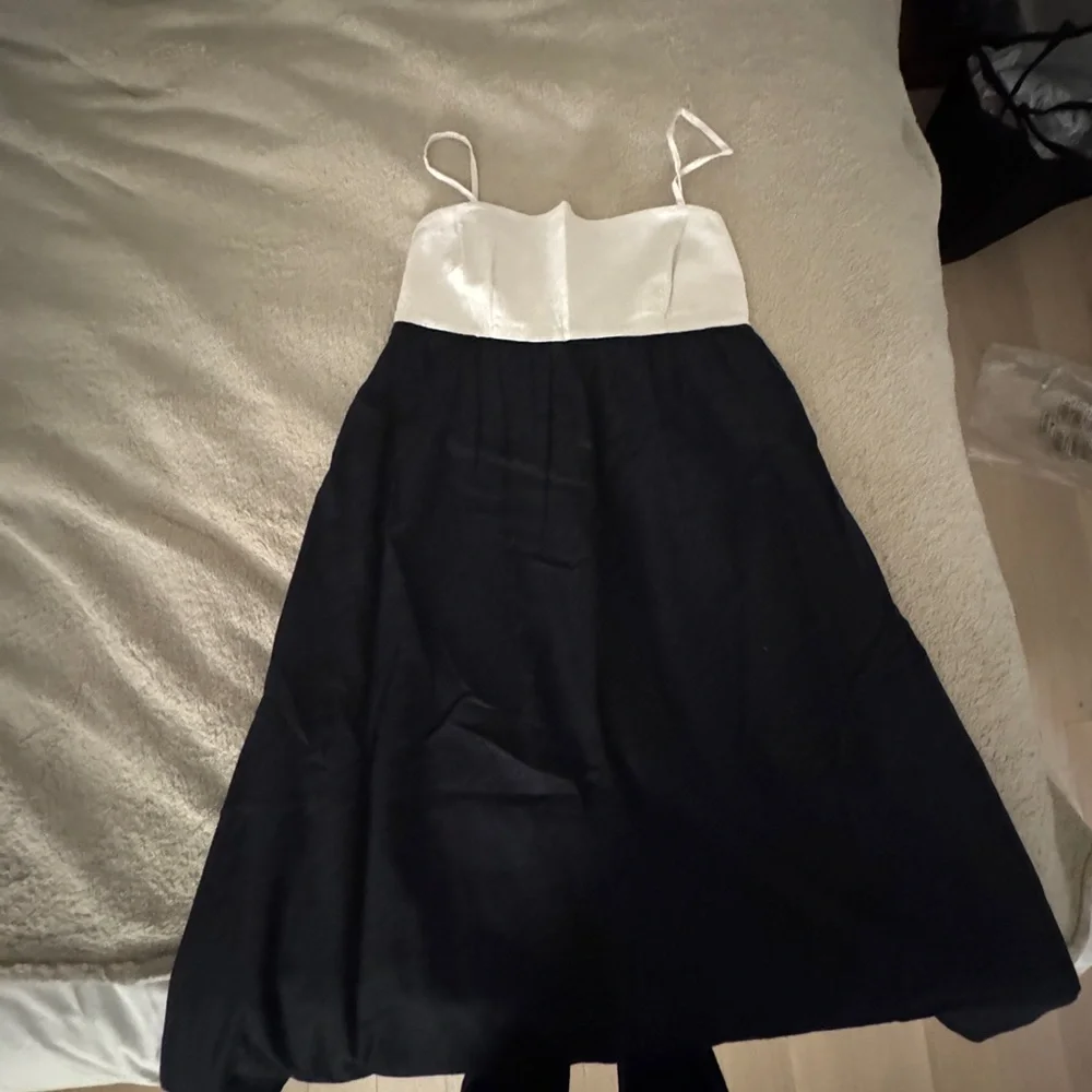 NWT A&F Tie-Back Babydoll Maxi Dress